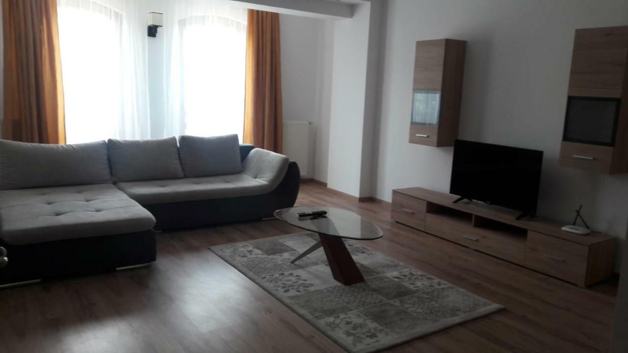 Travel Homzzz Apartments Marosvásárhely Kültér fotó
